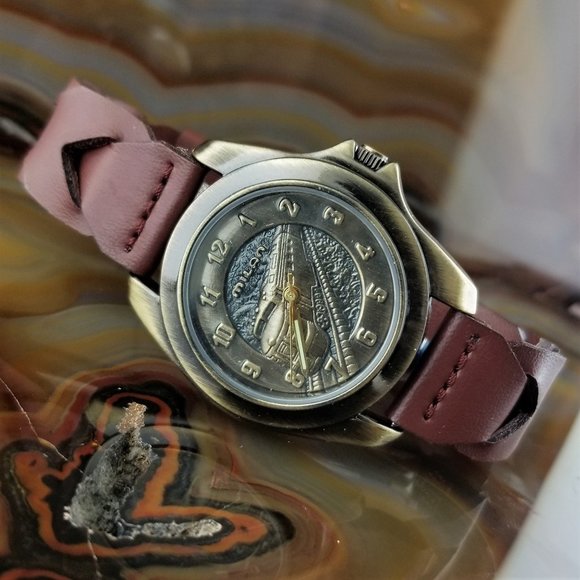 MILAN Bronze Train Watch - Picture 1 of 7